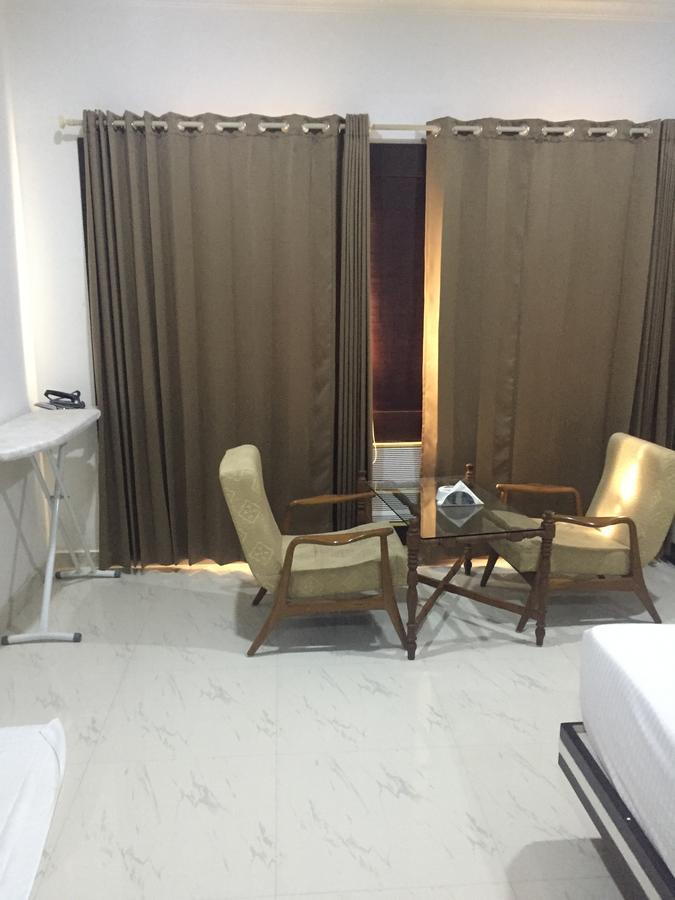 Sea Queen Hotel Kozhikode Exterior photo